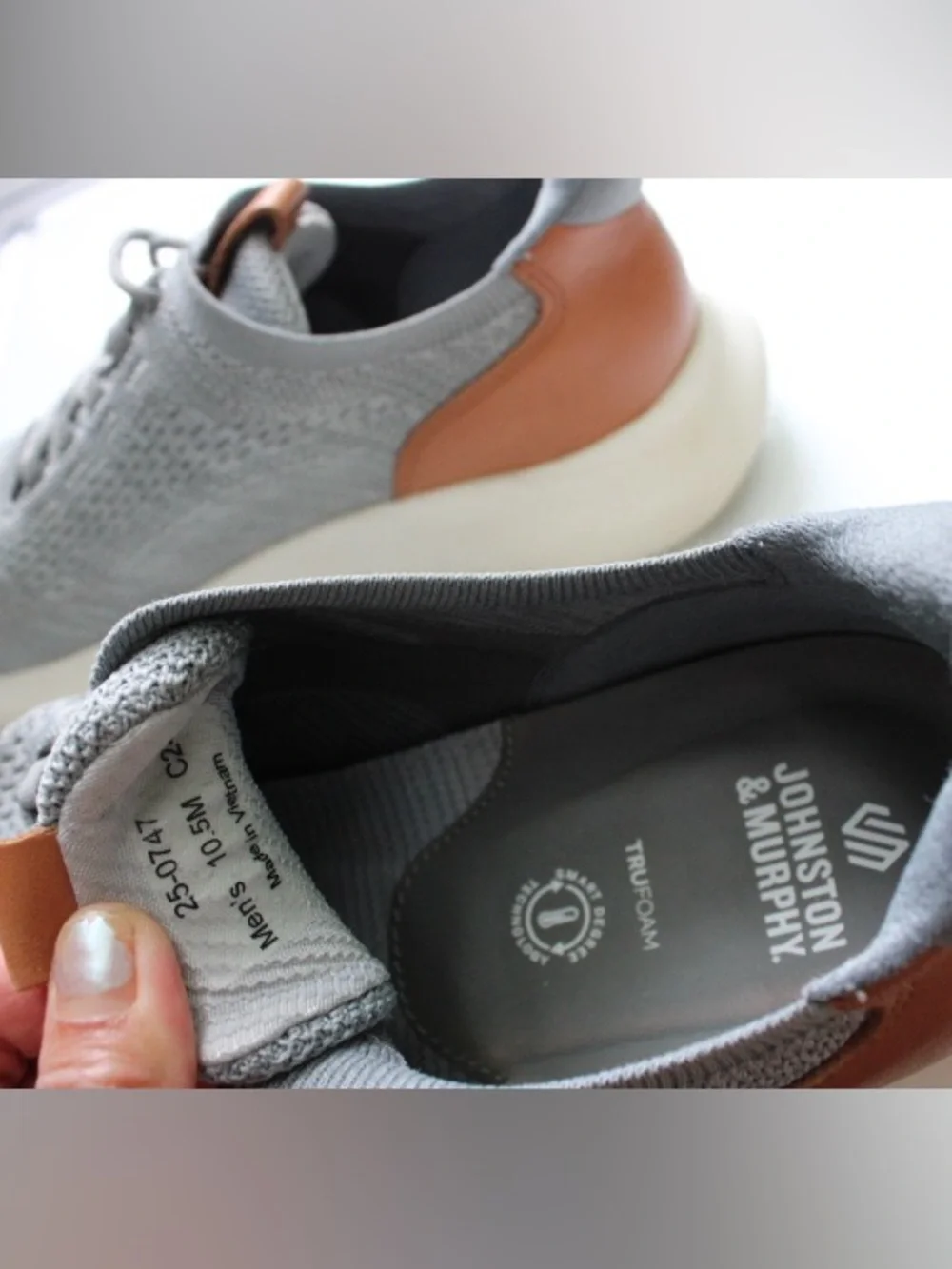 Johnston & Murphy Amherst sneakers